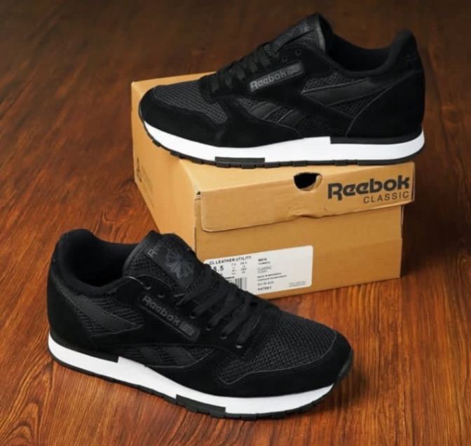Reebok Classic - Black/White
