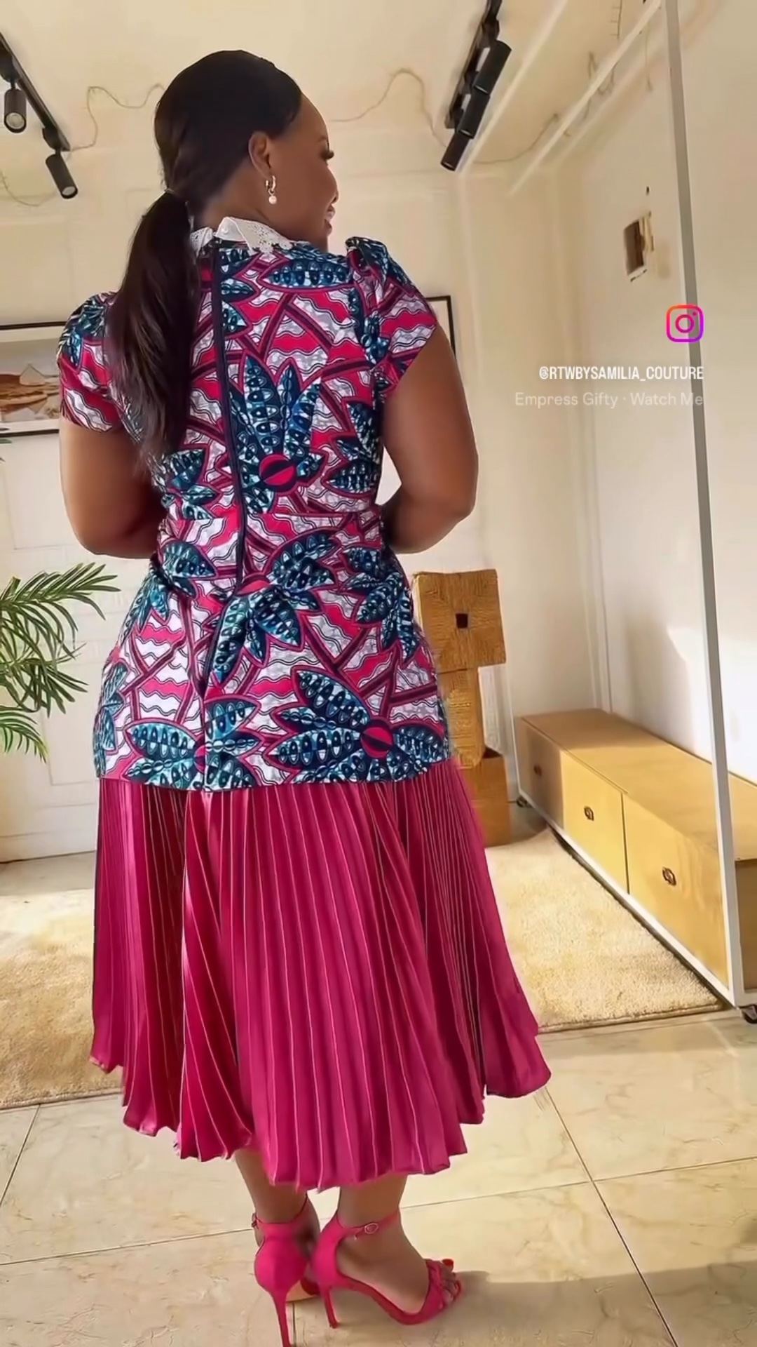 Dress mia
