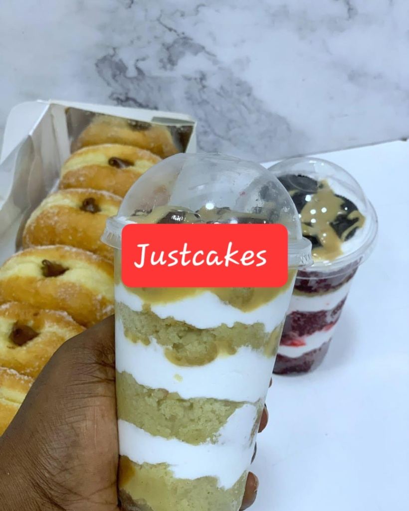 Cake in a cup
