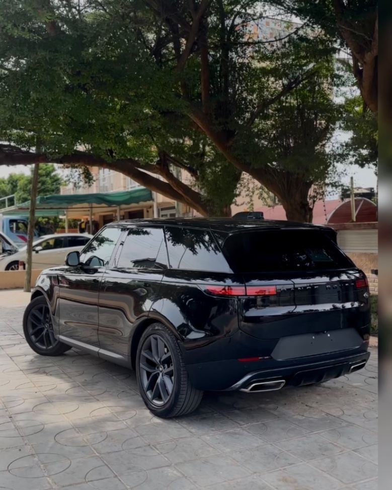 2023 Range Rover Sport V6 Unregistered
