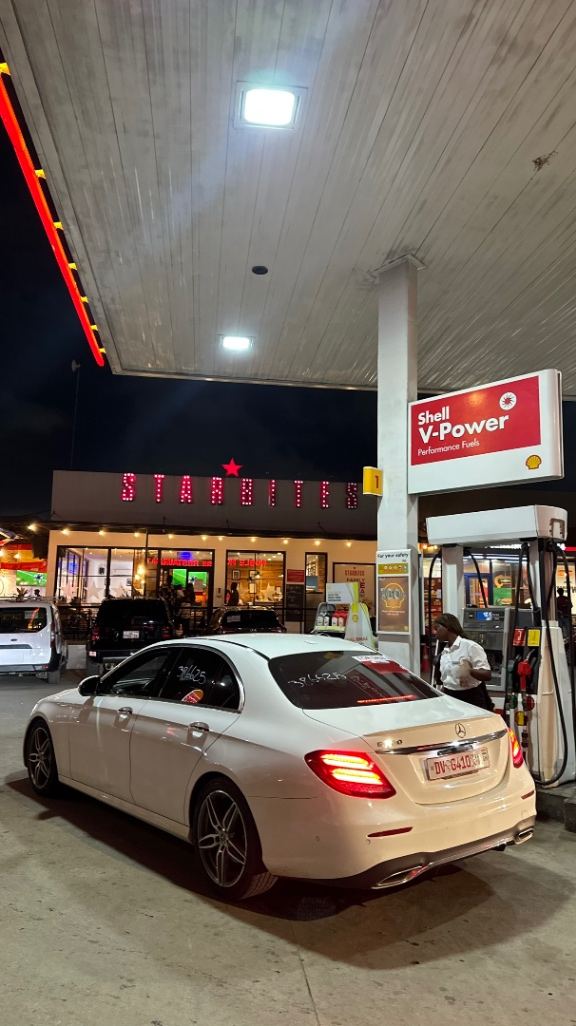2018 Mercedes Benz E300 Luxury