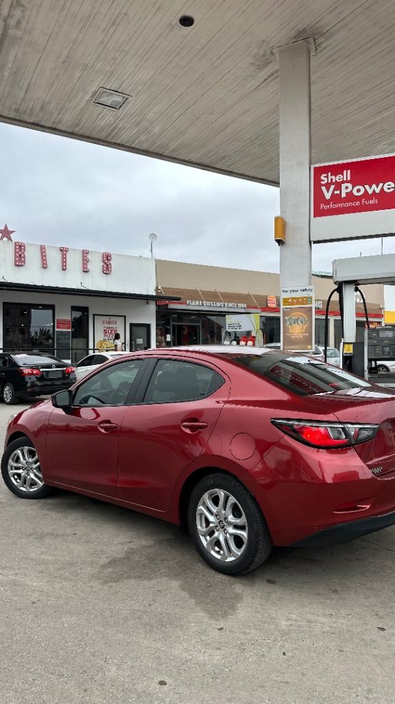 2017 Toyota Yaris iA