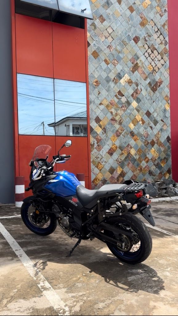 2023 Suzuki VStrom DL650