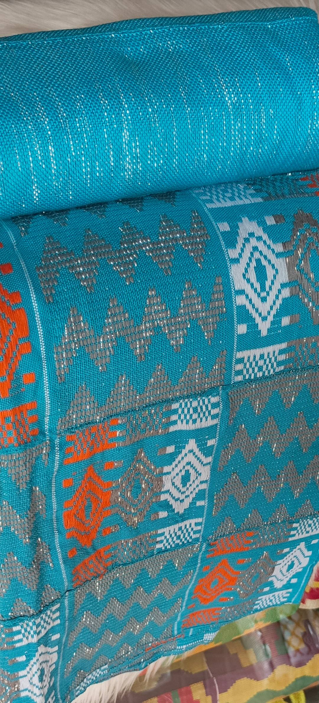4 yards (2 yards design with 2 yards plain) 