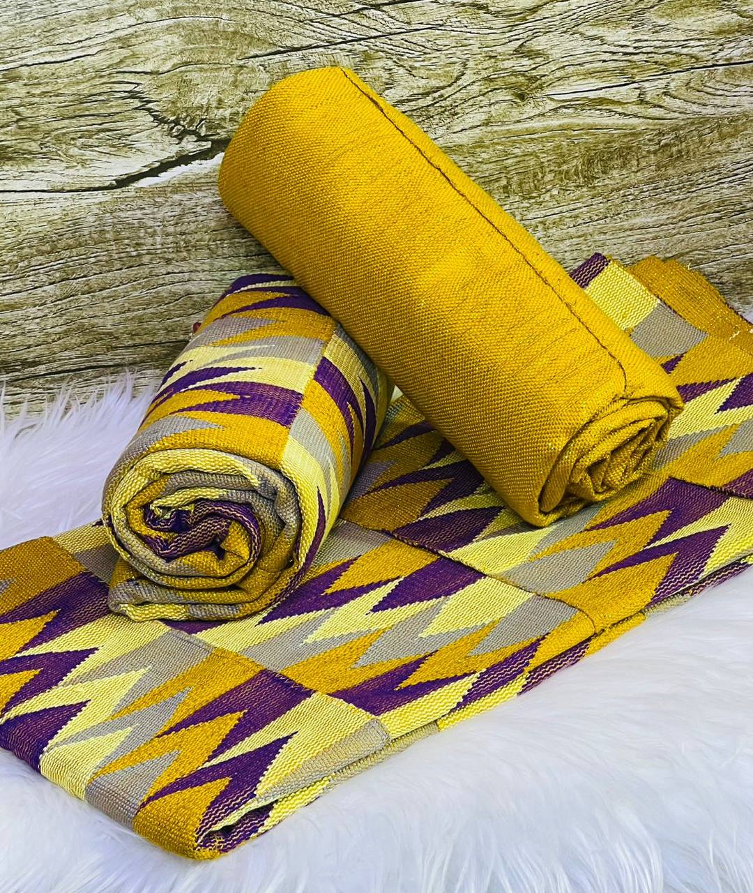 6 yards (4 yards design with 2 yards plain) 