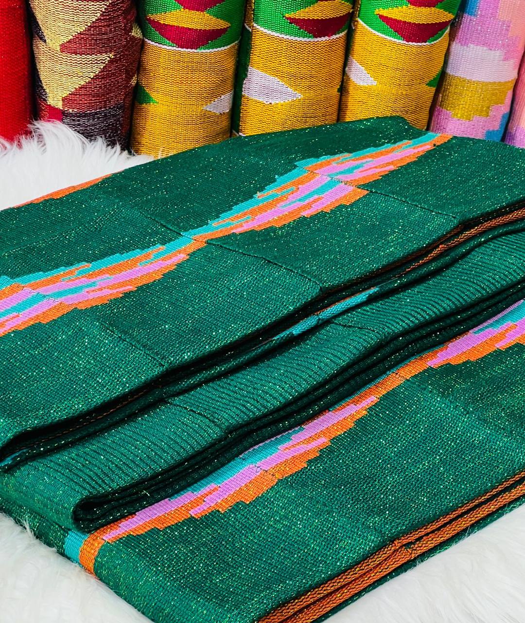 6 yards (4 yards design with 2 yards plain) 