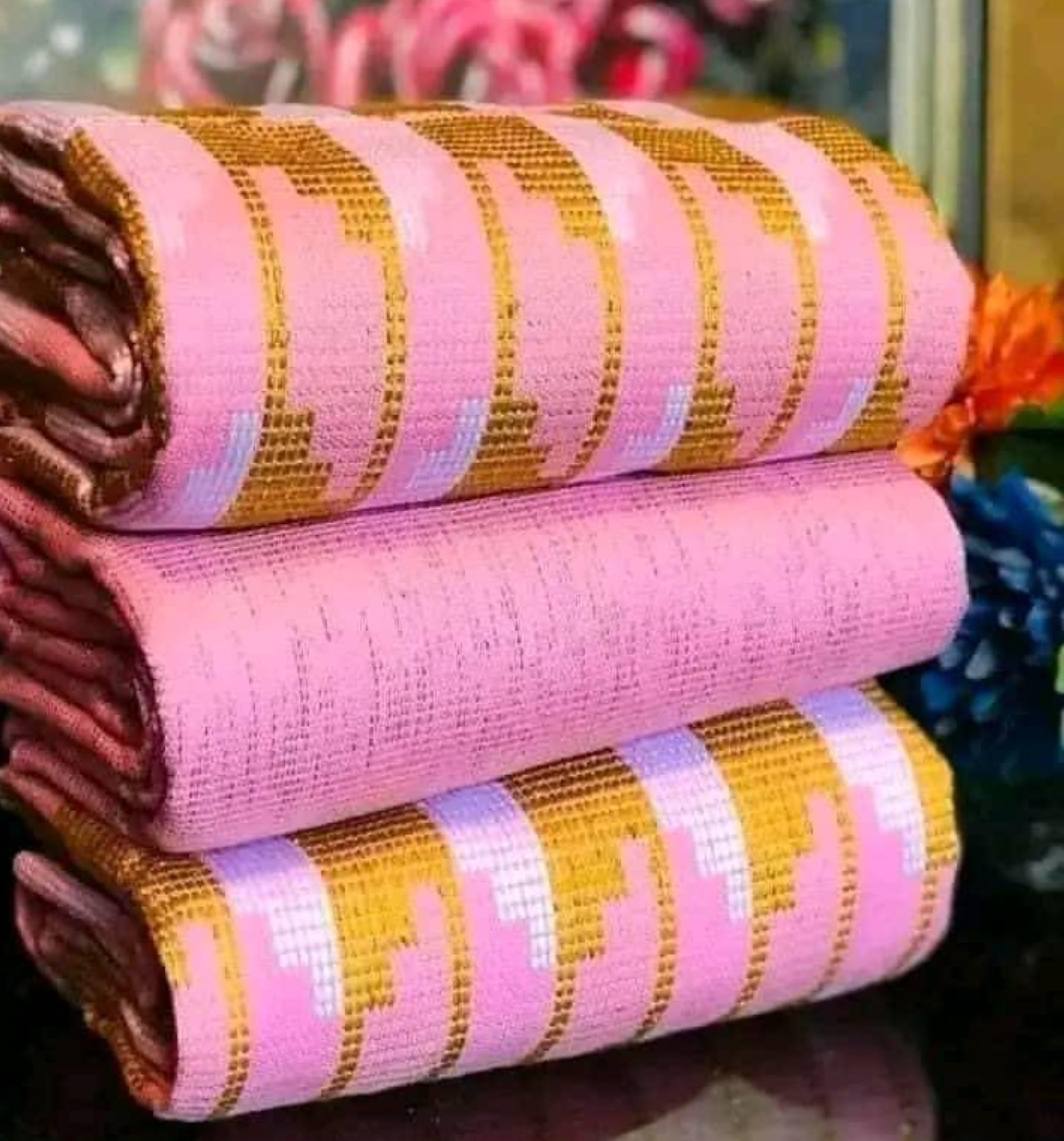 6 yards (4 yards design with 2 yards design) 