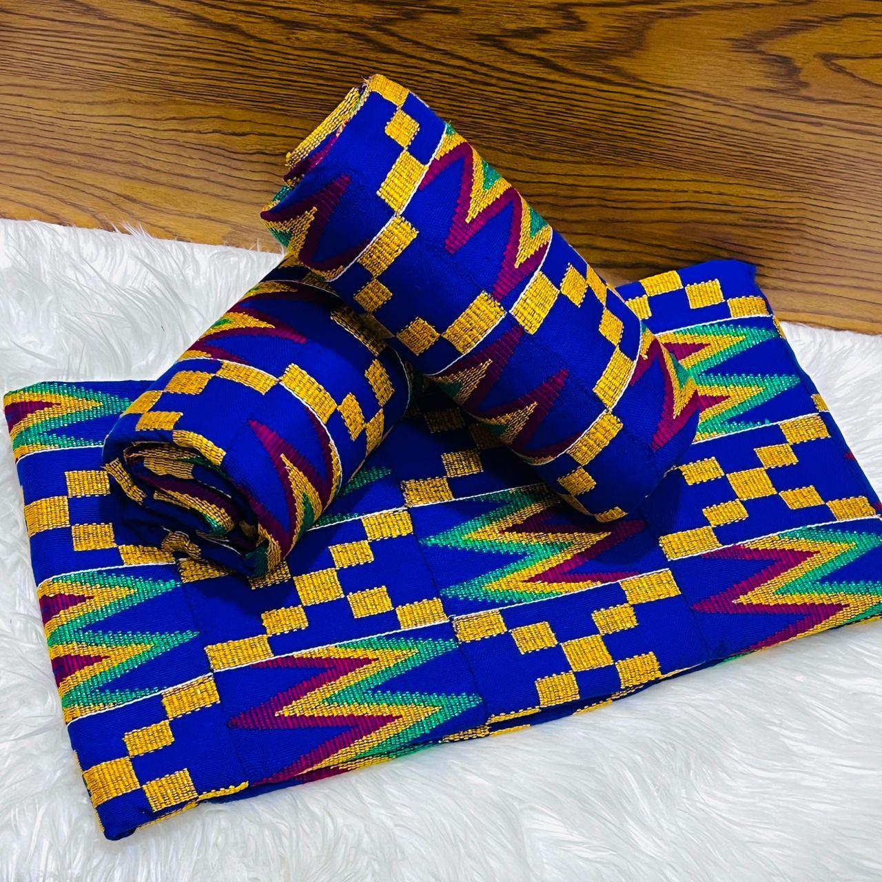 Fathia (blue) 6 yards