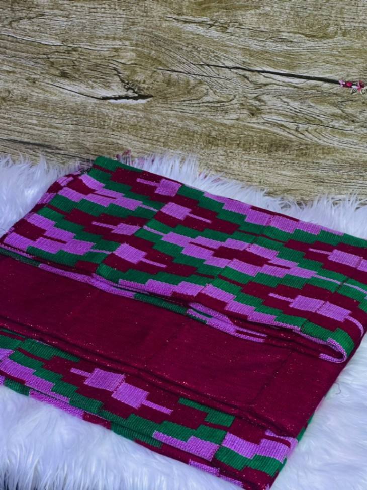 6 yards (4 yards design with 2 yards plain) 