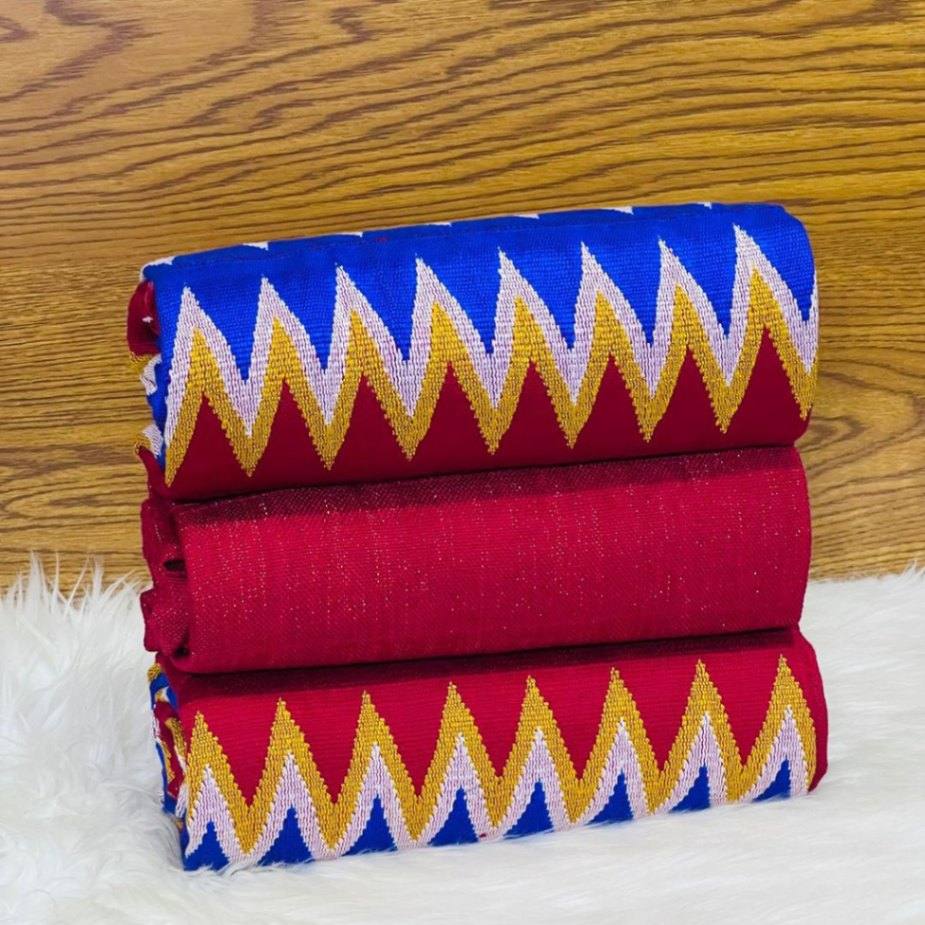 6 yards (4 yards design with 2 yards plain) 