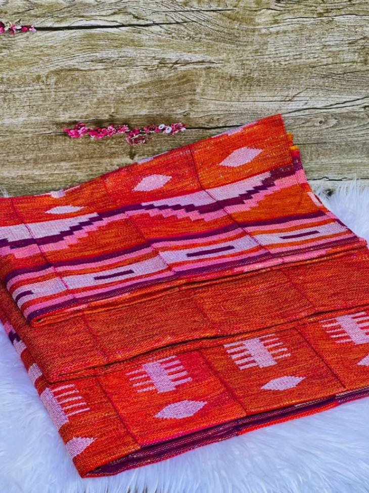 Silk 4 yards design with 2 yards plain