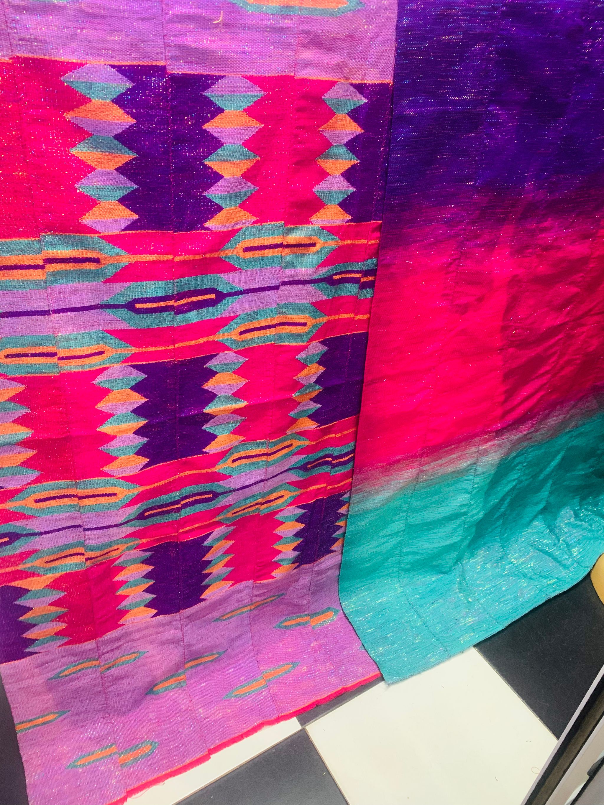 6 yards (2 yards design with 4 yards ombre' plain) 