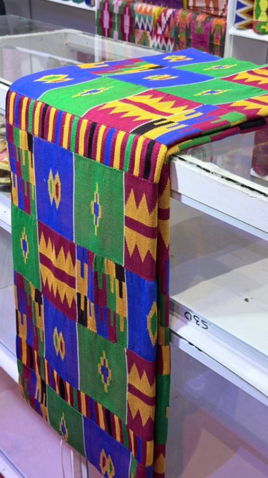Obrempong men kente 10 yards 